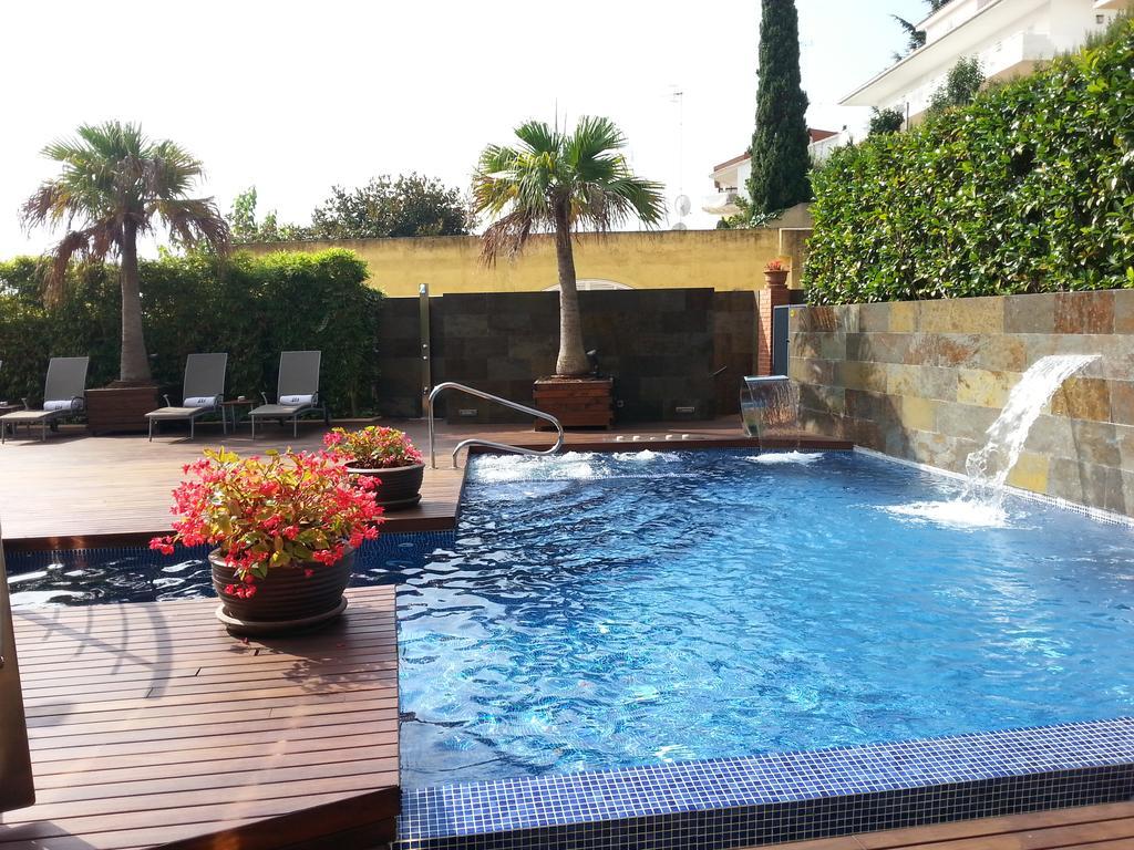 Montaltmar Hotel Sant Vicenc de Montalt Ngoại thất bức ảnh
