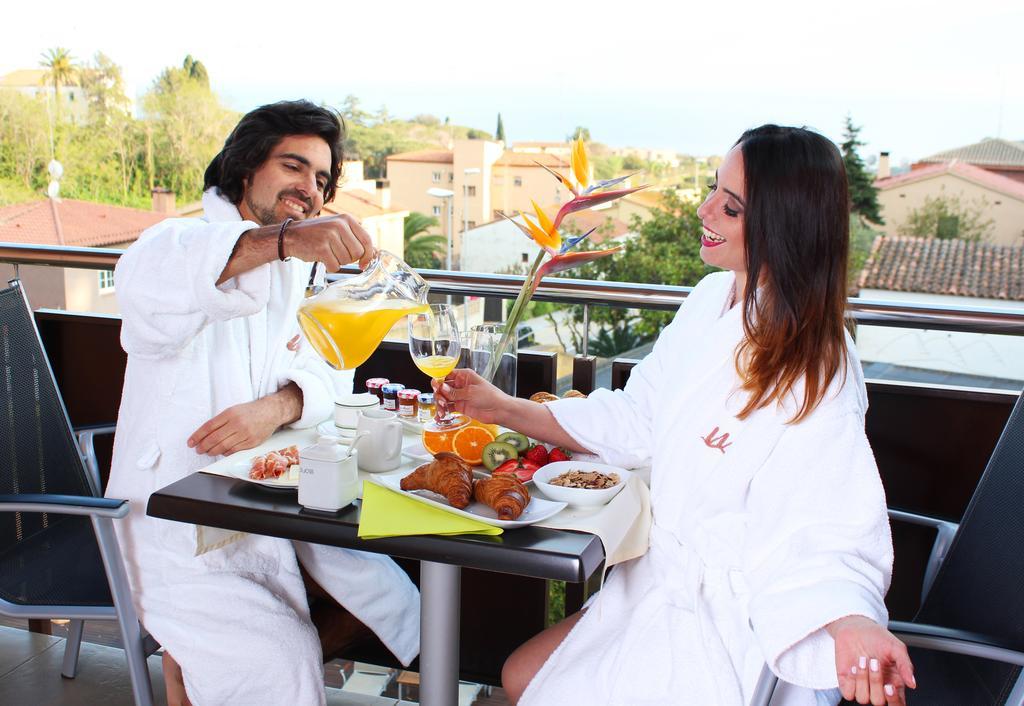Montaltmar Hotel Sant Vicenc de Montalt Ngoại thất bức ảnh